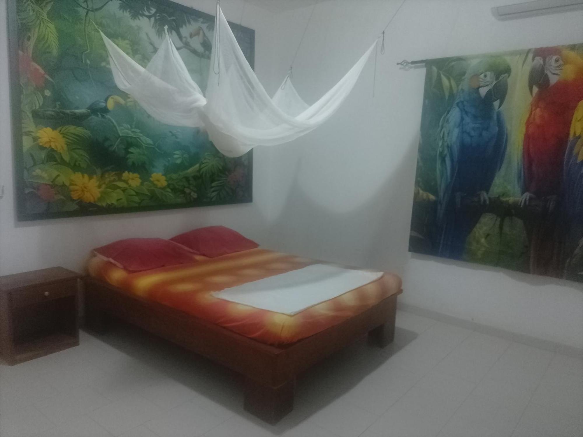 Appartement Familial Spacieux Avec Climatisation Ziguinchor Exterior foto